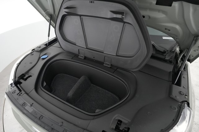 2021 Volvo XC40 Recharge — photo 20 of 21