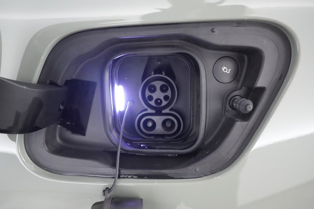 2021 Volvo XC40 Recharge — photo 19 of 21