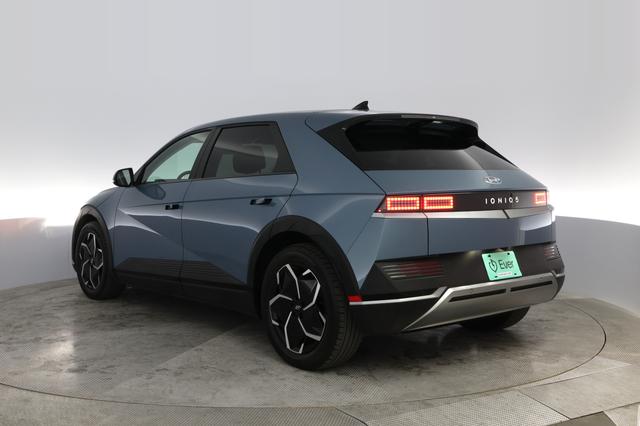 2023 Hyundai IONIQ 5 — photo 9 of 20
