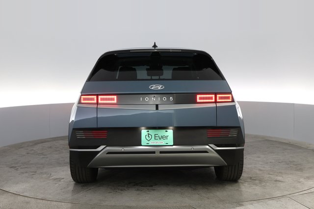2023 Hyundai IONIQ 5 — photo 14 of 20