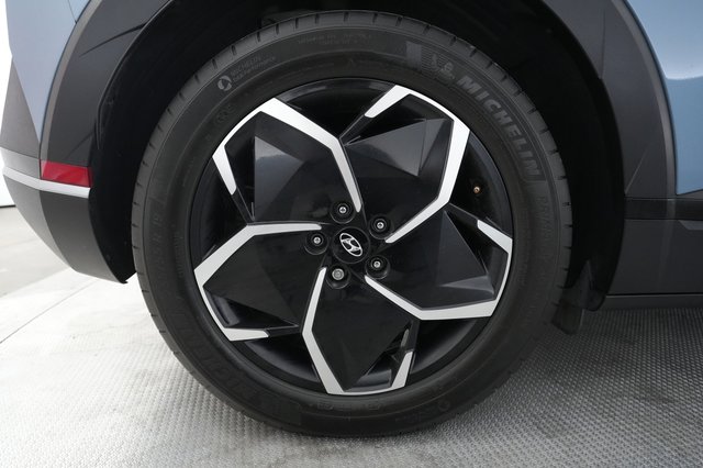 2023 Hyundai IONIQ 5 — photo 17 of 20
