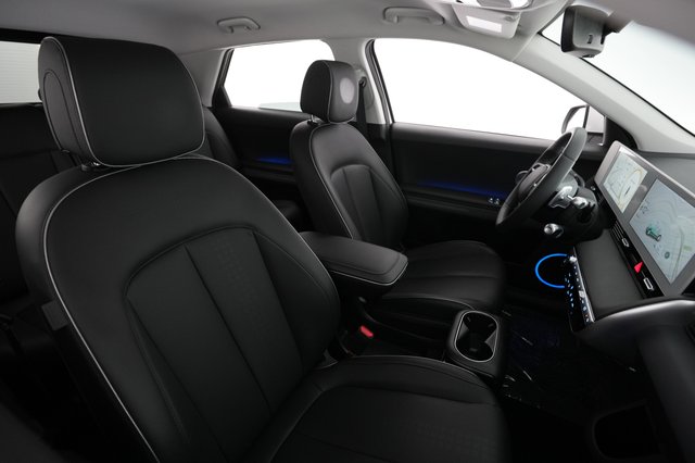 2023 Hyundai IONIQ 5 — photo 17 of 19
