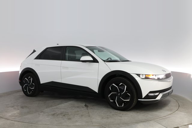 2023 Hyundai IONIQ 5 — photo 9 of 19