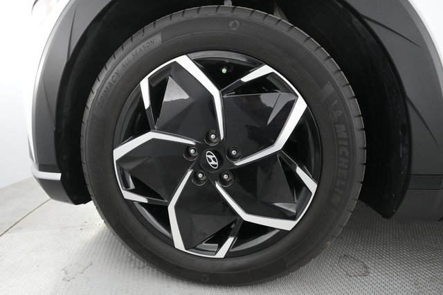 2023 Hyundai IONIQ 5 — photo 16 of 19