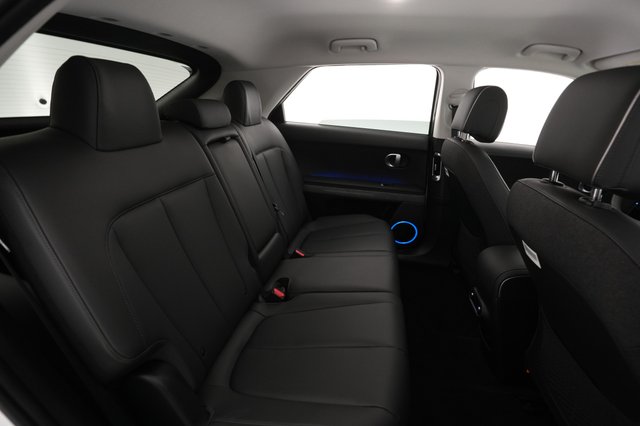 2023 Hyundai IONIQ 5 — photo 4 of 19