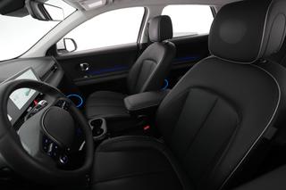 2023 Hyundai IONIQ 5 — photo 3 of 19