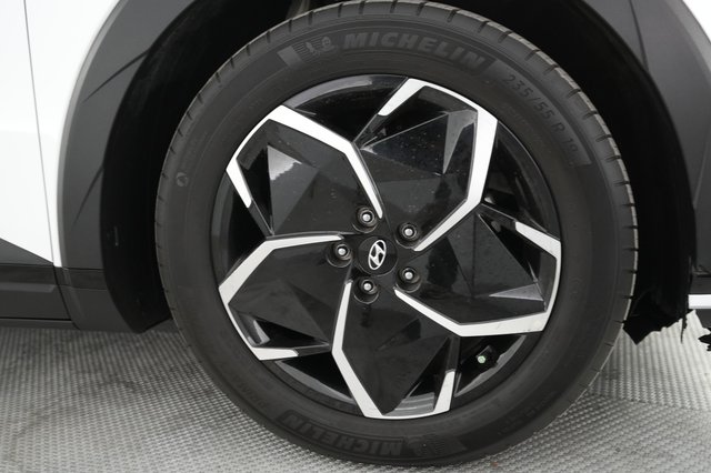 2023 Hyundai IONIQ 5 — photo 15 of 19