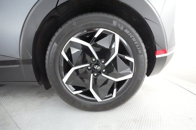 2022 Hyundai IONIQ 5 — photo 12 of 21