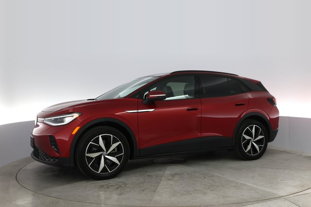 2023 Volkswagen ID.4 — photo 11 of 21