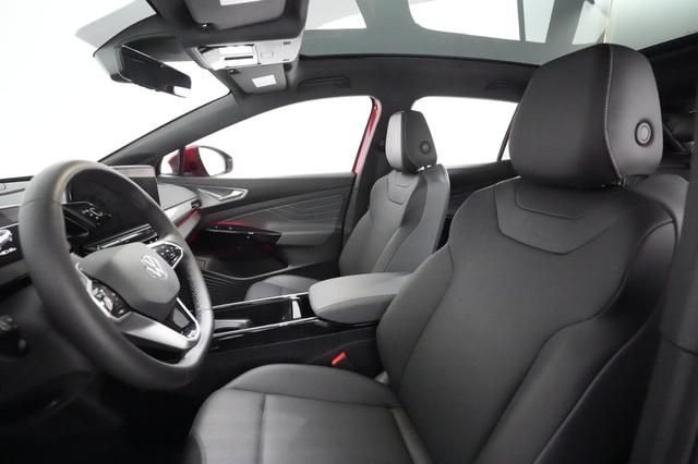 2023 Volkswagen ID.4 — photo 3 of 21
