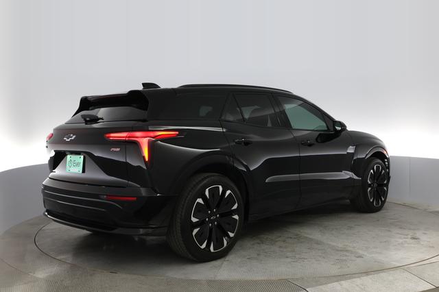 2024 Chevrolet Blazer EV — photo 2 of 21