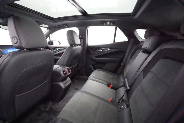 2024 Chevrolet Blazer EV — photo 18 of 21