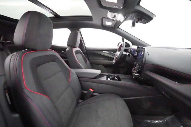 2024 Chevrolet Blazer EV — photo 17 of 21