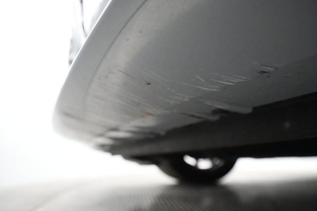 2022 BMW i4 — photo 24 of 38