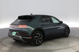 2022 Hyundai IONIQ 5 — photo 2 of 21