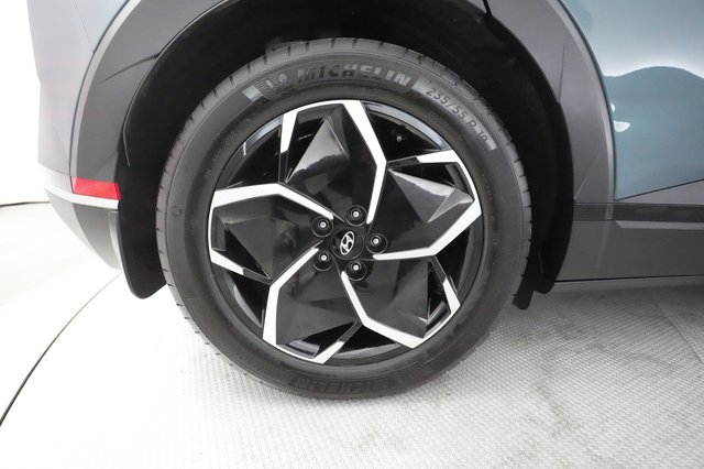 2022 Hyundai IONIQ 5 — photo 14 of 21