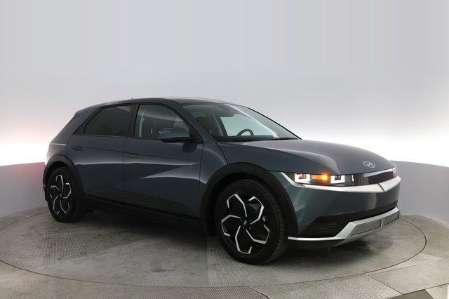 2022 Hyundai IONIQ 5 — photo 7 of 21