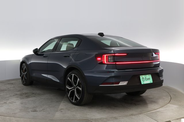 2022 Polestar 2 — photo 9 of 21