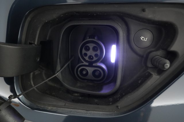 2022 Polestar 2 — photo 19 of 21