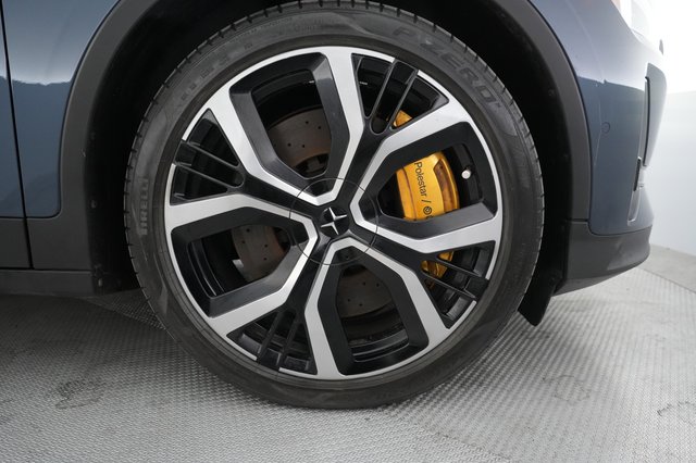 2022 Polestar 2 — photo 12 of 21