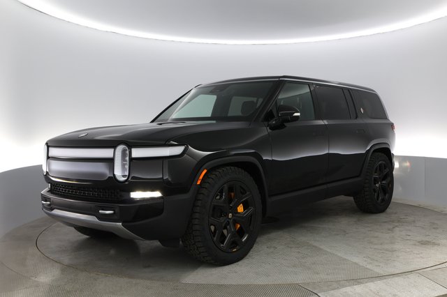 2022 Rivian R1S — VIN 7PDSGABL8NN002213