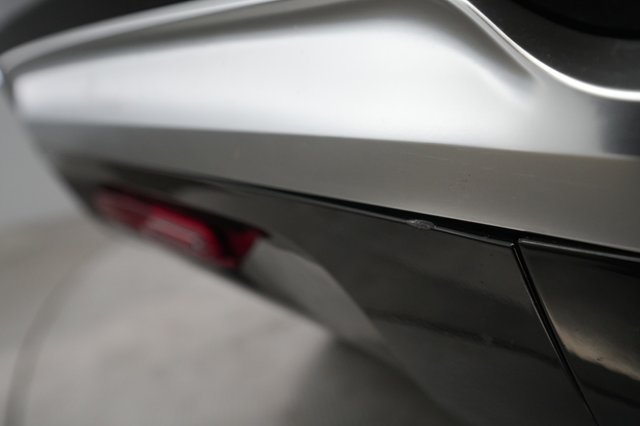 2022 Rivian R1S — photo 30 of 40