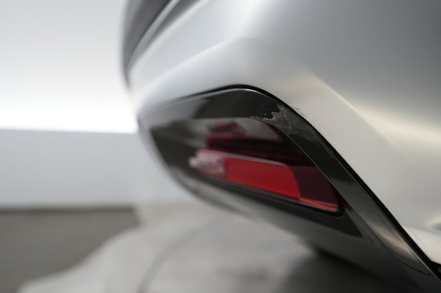 2022 Rivian R1S — photo 34 of 40