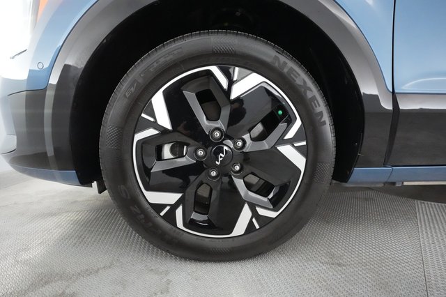 2024 Kia Niro EV — photo 11 of 23