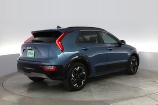 2024 Kia Niro EV — photo 2 of 23