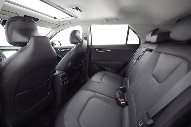 2024 Kia Niro EV — photo 16 of 23