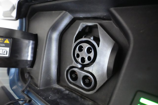 2024 Kia Niro EV — photo 19 of 23