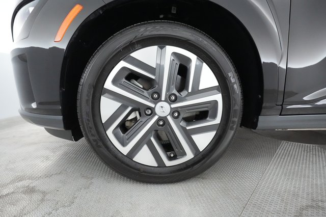 2023 Hyundai Kona — photo 11 of 27