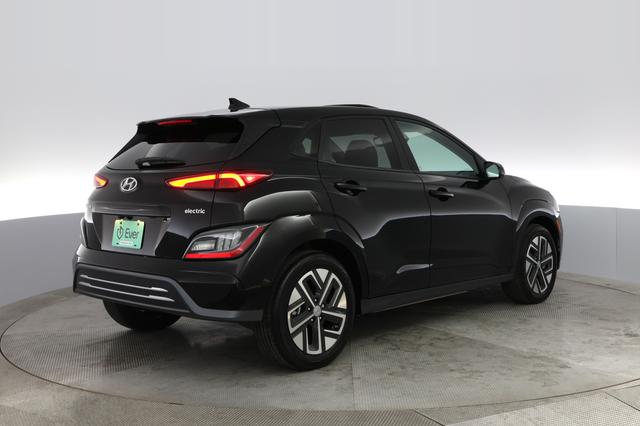 2023 Hyundai Kona — photo 2 of 27