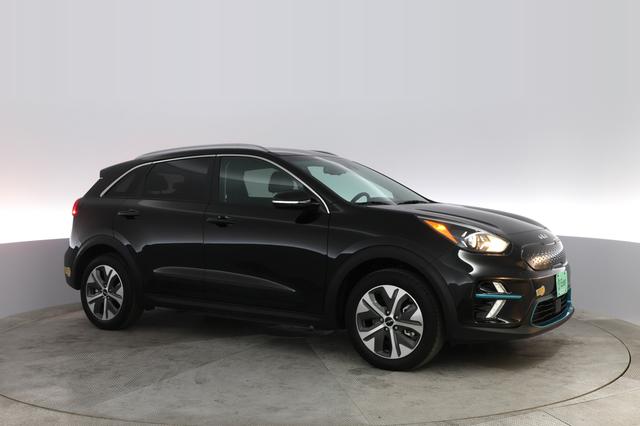 2022 Kia Niro EV — photo 7 of 20