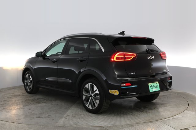2022 Kia Niro EV — photo 9 of 20