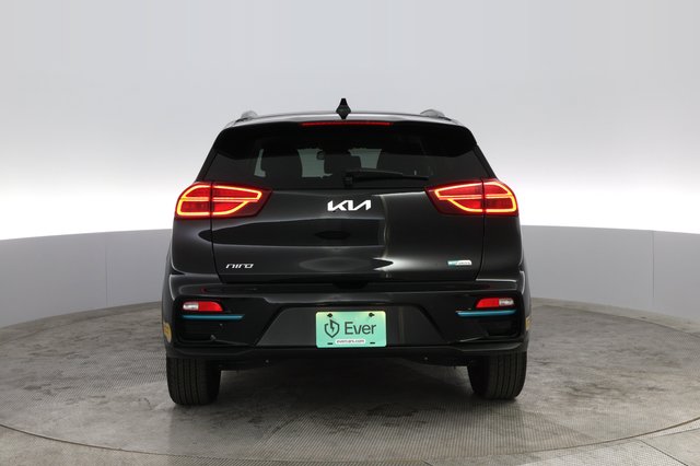 2022 Kia Niro EV — photo 8 of 20