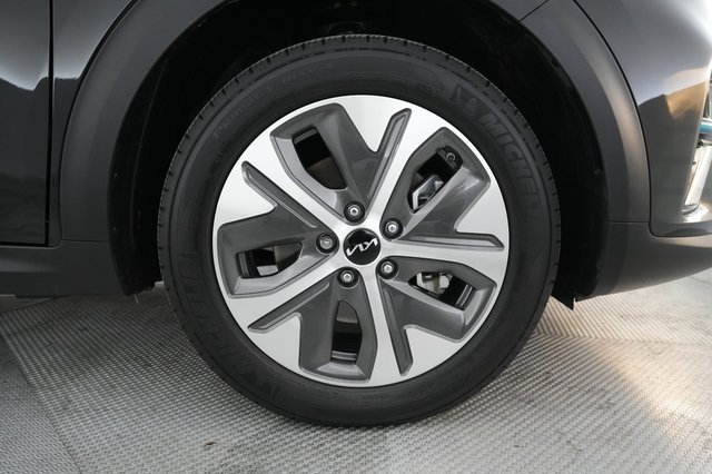 2022 Kia Niro EV — photo 12 of 20