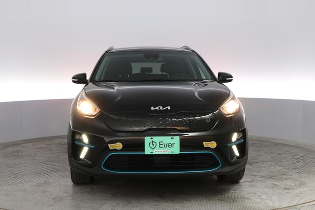 2022 Kia Niro EV — photo 5 of 20