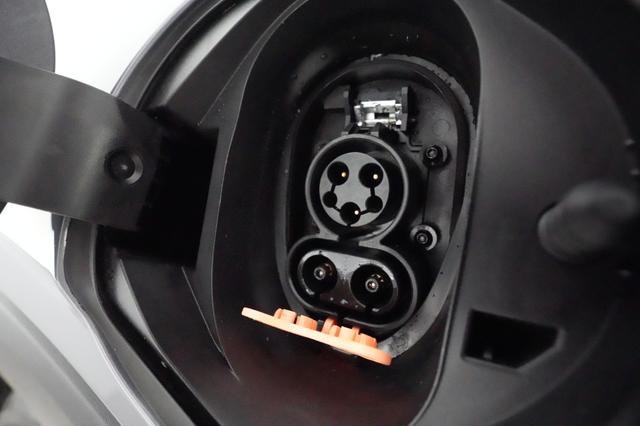 2022 Chevrolet Bolt EUV — photo 8 of 21