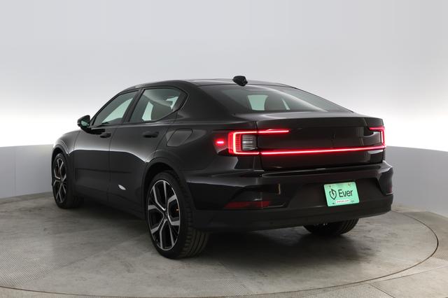 2022 Polestar 2 — photo 9 of 31