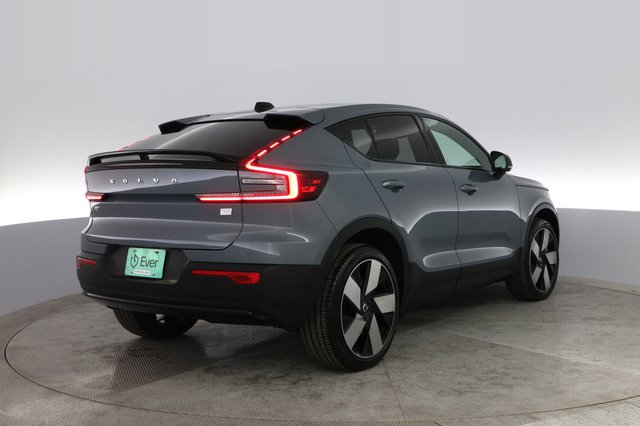 2023 Volvo C40 Recharge — photo 2 of 21
