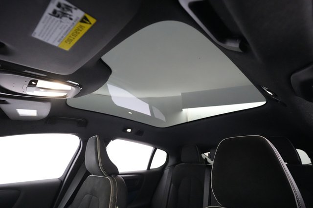 2023 Volvo C40 Recharge — photo 18 of 21