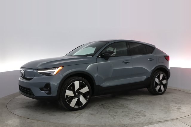 2023 Volvo C40 Recharge — photo 10 of 21