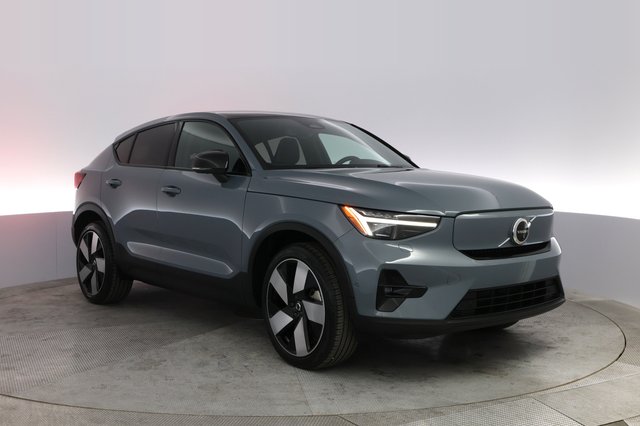 2023 Volvo C40 Recharge — photo 6 of 21