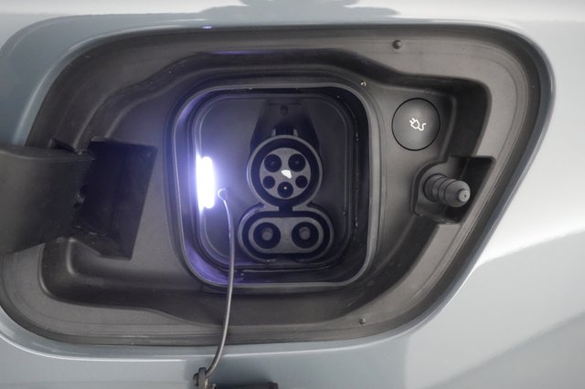 2023 Volvo C40 Recharge — photo 19 of 21