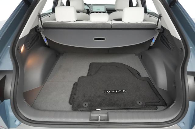2024 Hyundai IONIQ 5 — photo 5 of 23