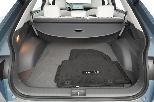 2024 Hyundai IONIQ 5 — photo 5 of 23