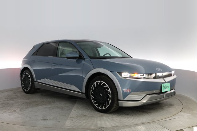 2024 Hyundai IONIQ 5 — photo 11 of 23