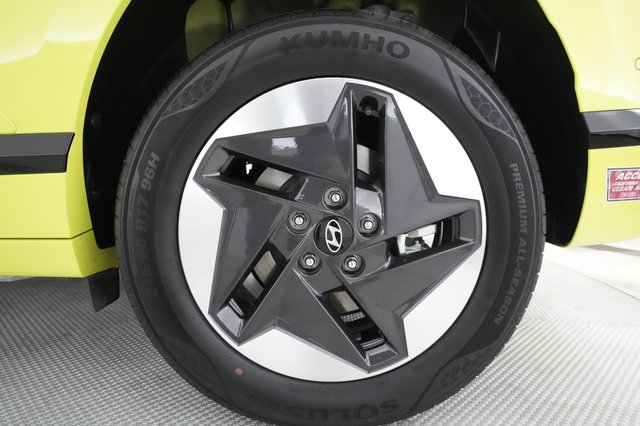 2024 Hyundai Kona — photo 14 of 21