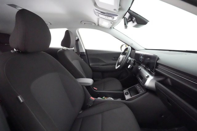 2024 Hyundai Kona — photo 18 of 21